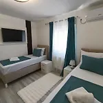 Laguna *
